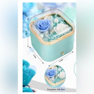 Elegant Pearl Bracelet with Floral Jewelry Box New in the Box